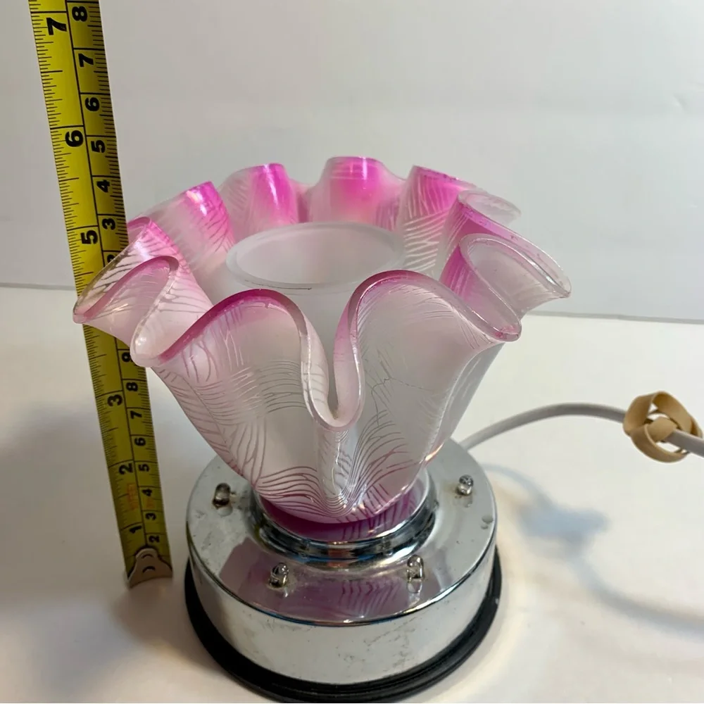 Design Decorative flower shape mini Lamp.
